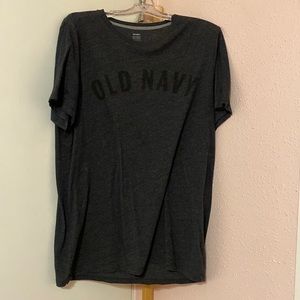 Old navy t shirt